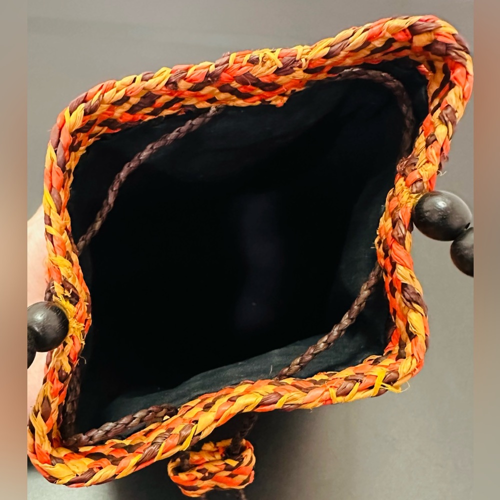 Majunga Raffia Purse - Picture 8 of 10